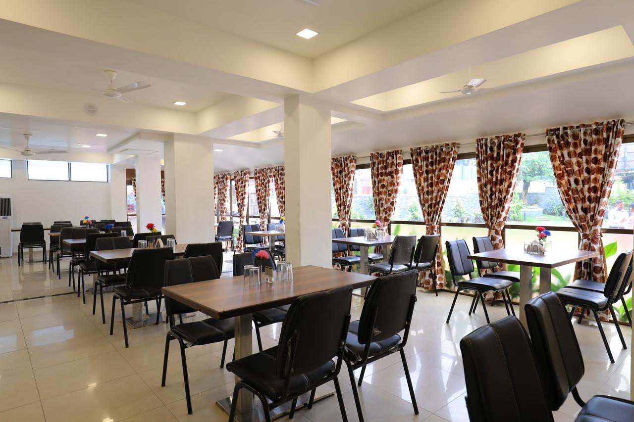 Highland Resort Lonavala Εξωτερικό φωτογραφία
